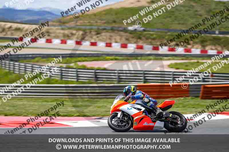 cadwell no limits trackday;cadwell park;cadwell park photographs;cadwell trackday photographs;enduro digital images;event digital images;eventdigitalimages;navarra;no limits trackdays;peter wileman photography;racing digital images;trackday digital images;trackday photos